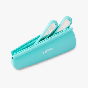 VIIDA-torbica-silikonska-i-vodootporna-veličina-S-tirkizno-zelena-upotreba-1